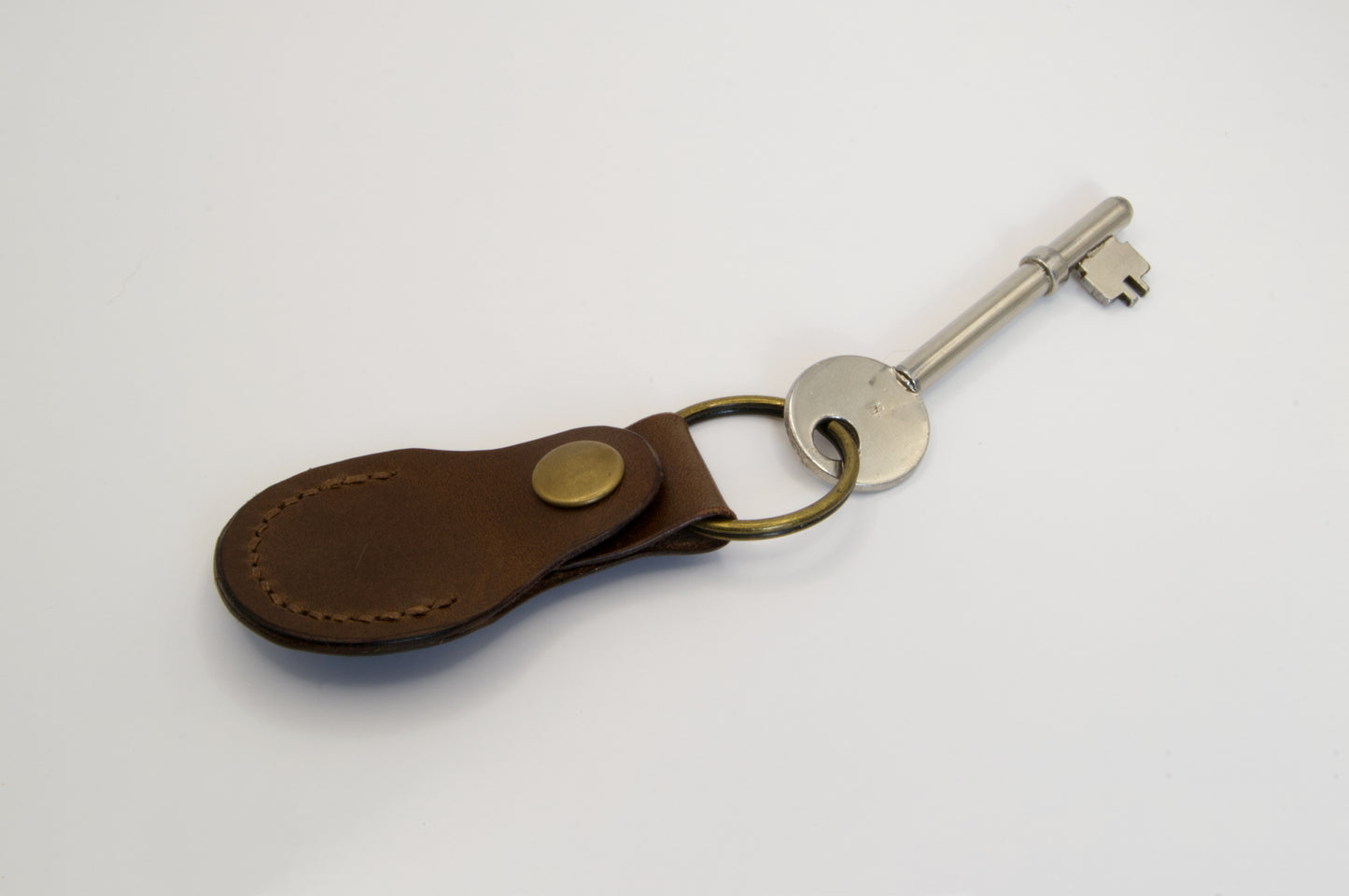 Leather Coin Holder in Medium Brown