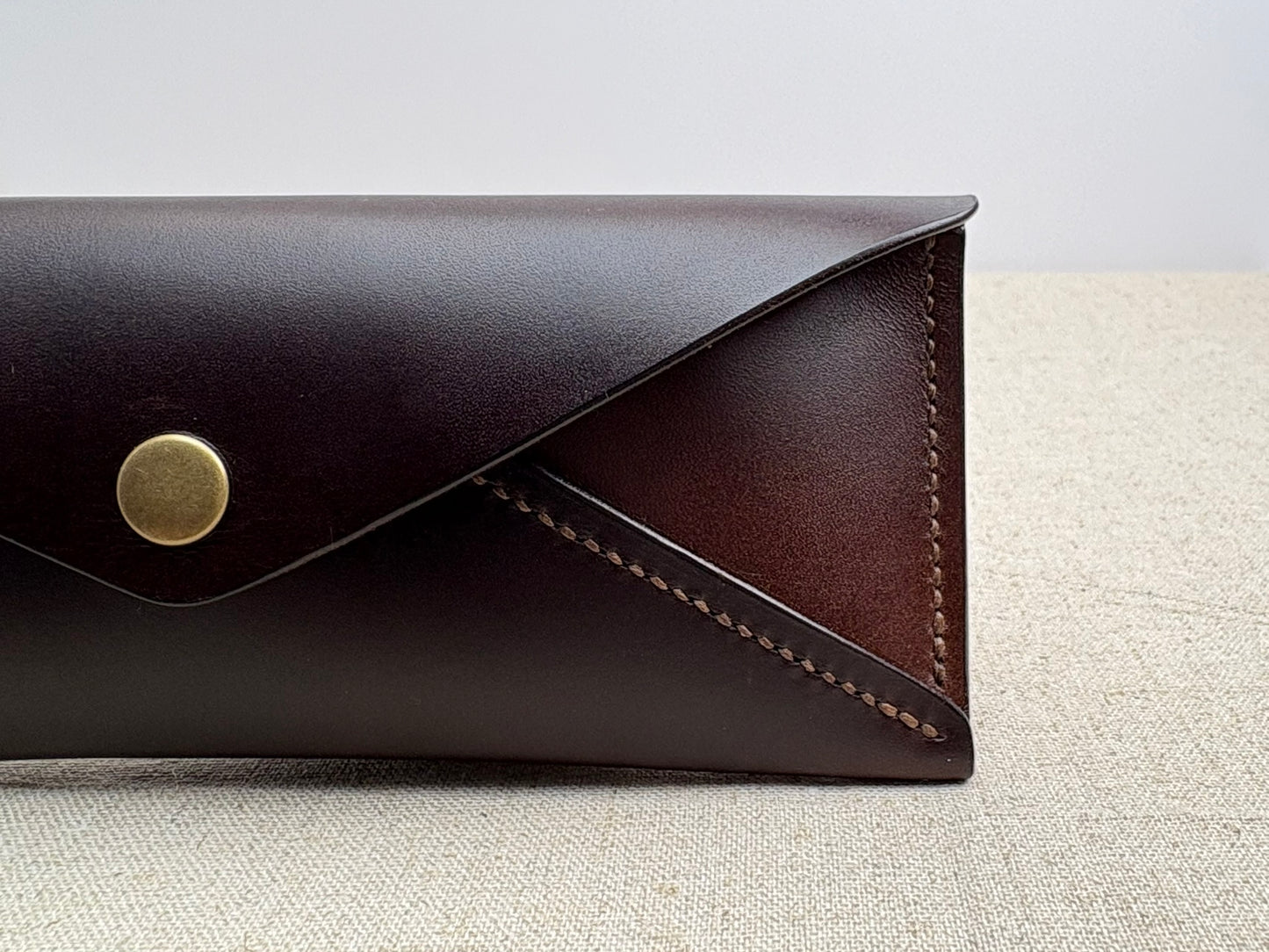 The Envelope Leather Glasses Case