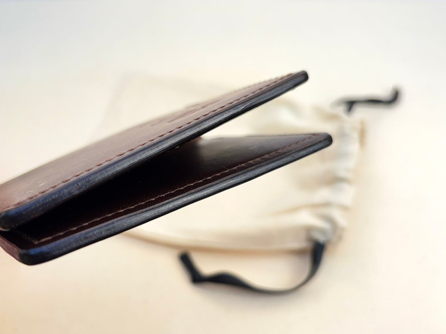 The Birch Minimalist Leather Bifold