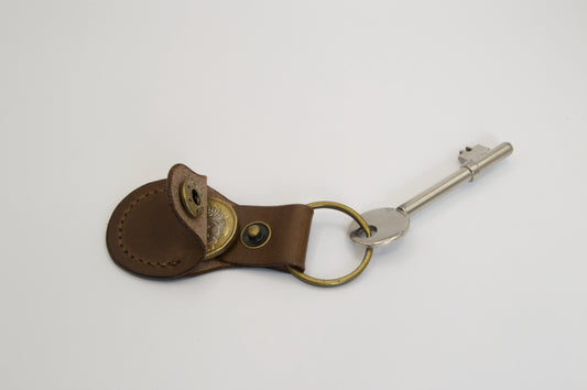 Leather Coin Holder in Medium Brown