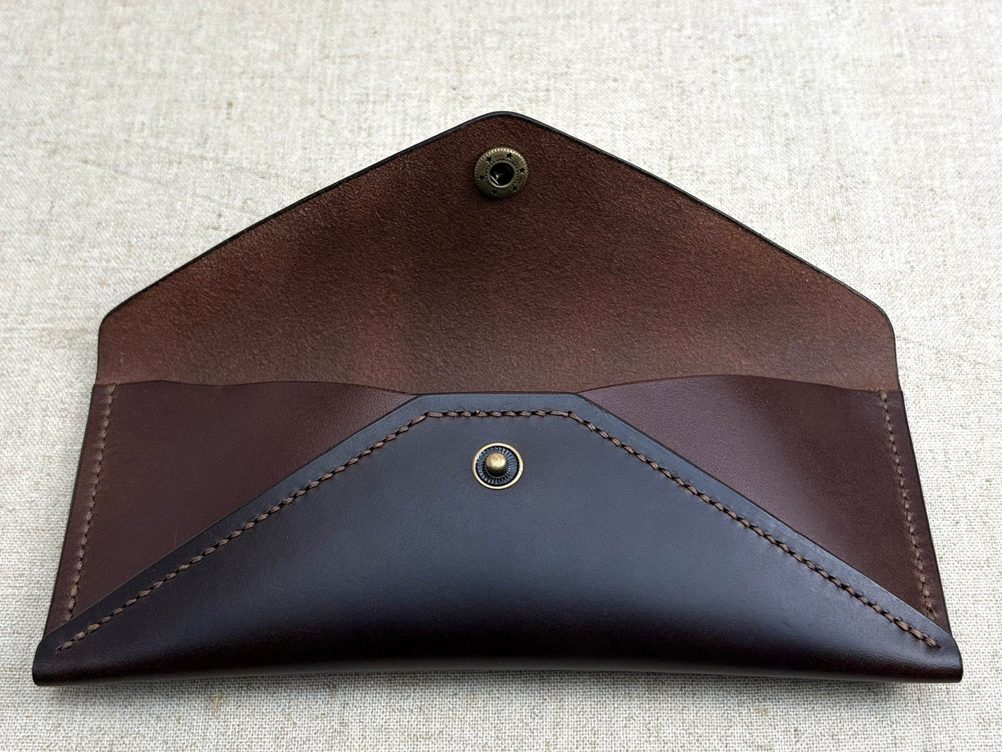 The Envelope Leather Glasses Case