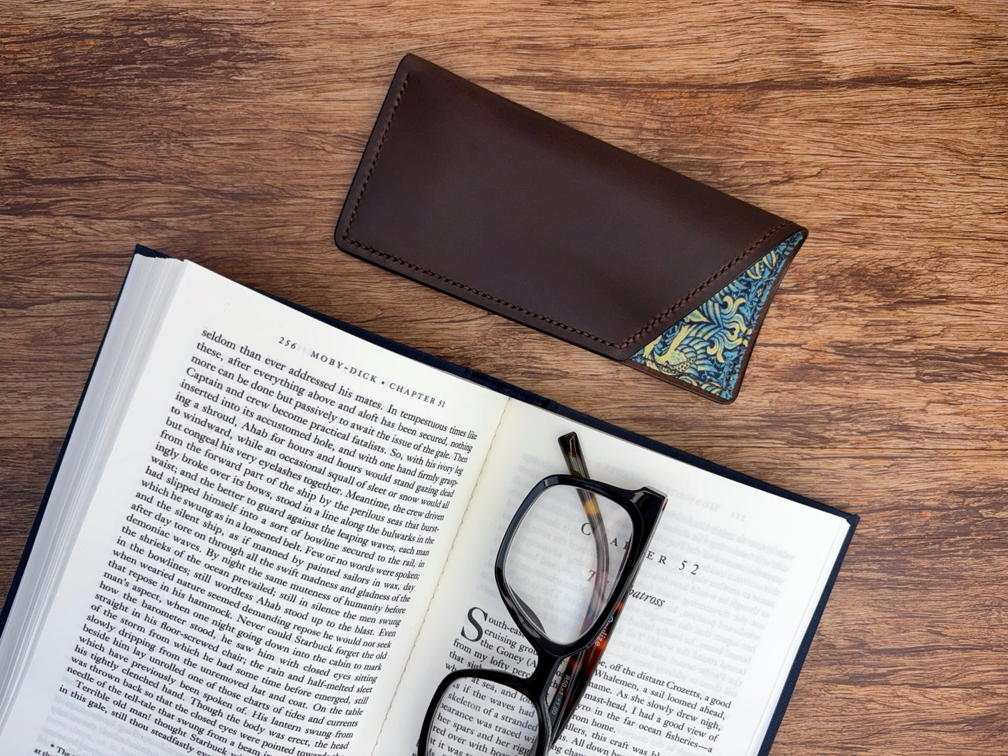 Lined Soft Glasses Case in Dark Brown