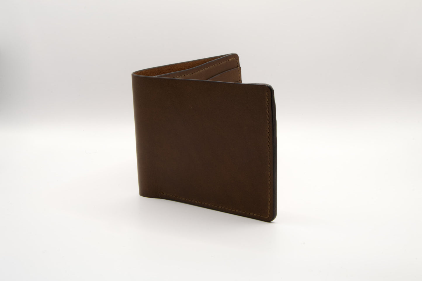 Alder Bifold Wallet in Medium Brown
