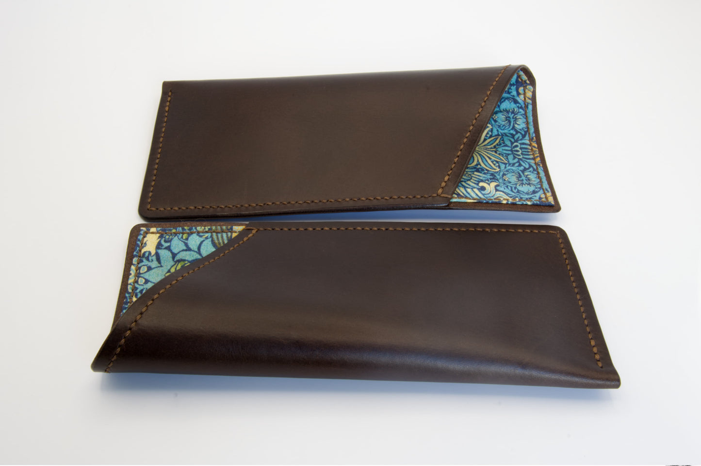 Lined Soft Glasses Case in Dark Brown