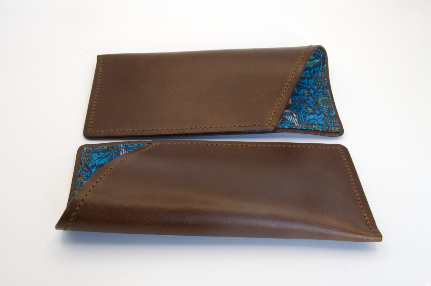 Lined Soft Glasses Case in Medium Brown